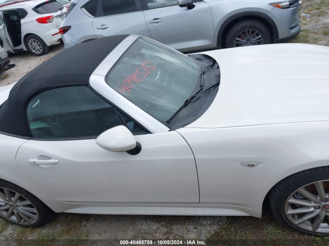 Fiat 124 Spider Lusso 2017 JC1NFAEK5H0128408 Image 13