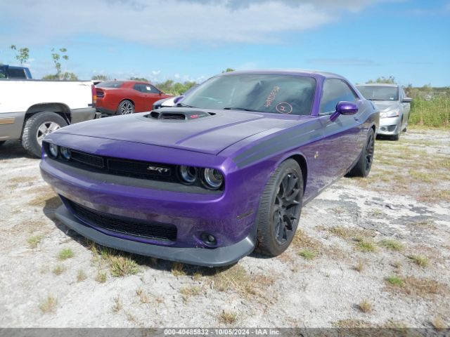 2C3CDZFJ0GH195260 Dodge Challenger 392 Hemi Scat Pack Shaker