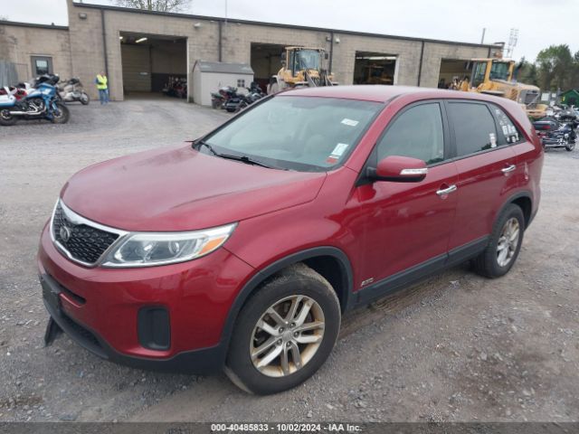 5XYKTCA6XFG644645 KIA SORENTO LX
