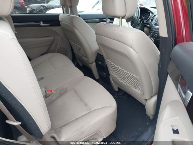 5XYKTCA6XFG644645 KIA SORENTO LX