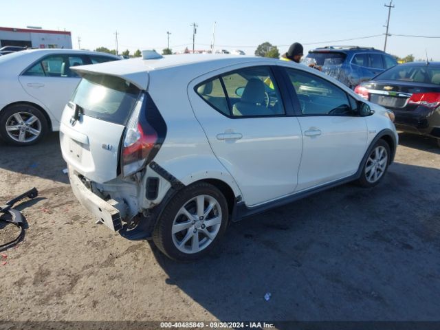 JTDKDTB31J1617232 Toyota Prius C Four