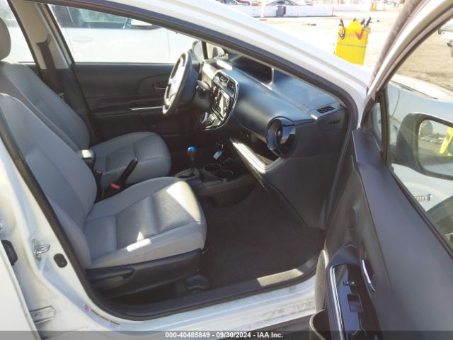 JTDKDTB31J1617232 Toyota Prius C Four