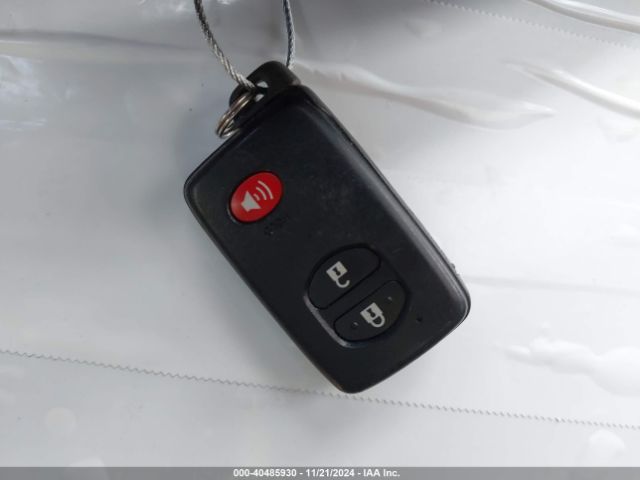 JTDKN3DU0F0433593 Toyota Prius