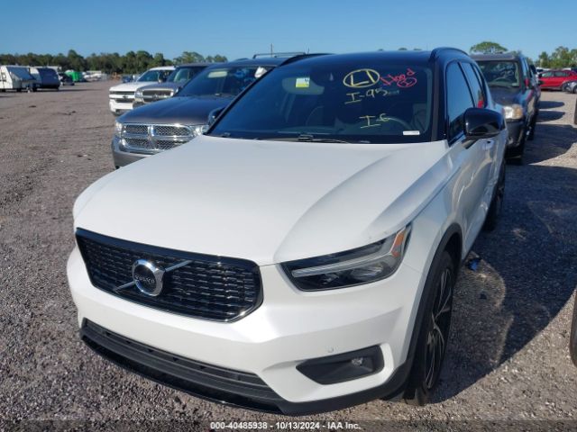 2021 VOLVO XC40 YV4162UM5M2459379 Photo 1