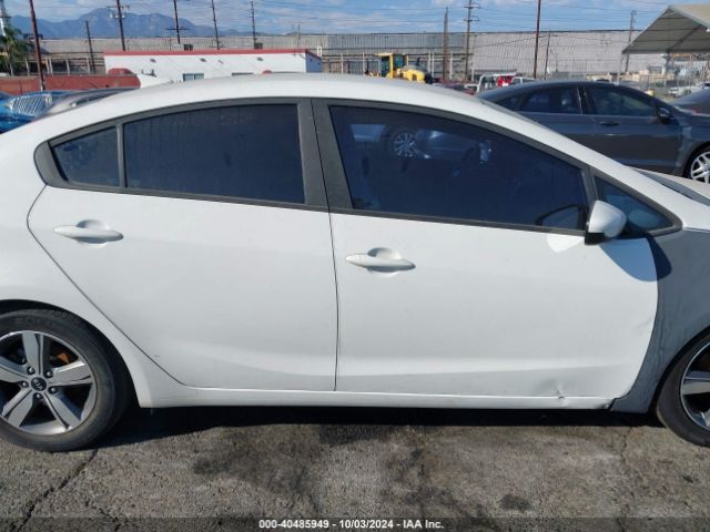 3KPFL4A75JE275652 KIA FORTE S