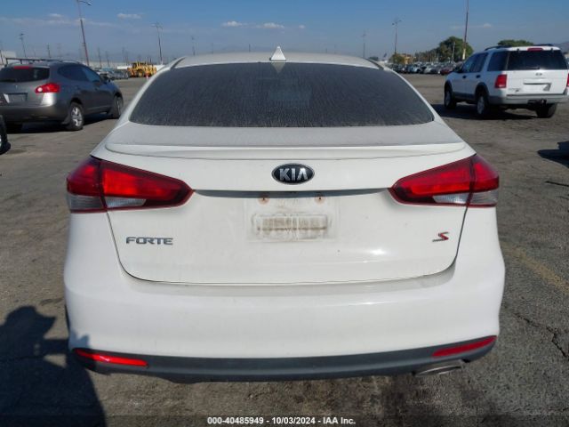 3KPFL4A75JE275652 KIA FORTE S