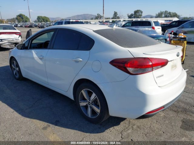 3KPFL4A75JE275652 KIA FORTE S