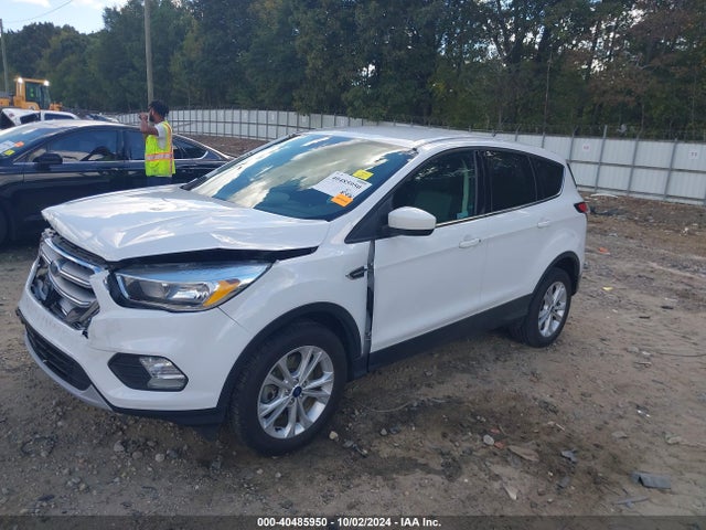 Ford ESCAPE SE 2017 1FMCU9GD7HUC84225 Image 2