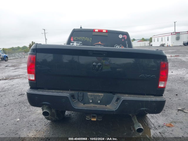 1C6RR7LM0JS244247 RAM 1500 Big Horn  4x4 5'7 Box