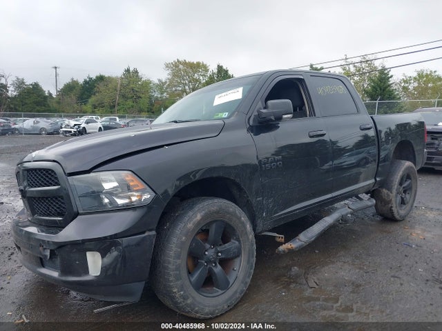1C6RR7LM0JS244247 RAM 1500 Big Horn  4x4 5'7 Box