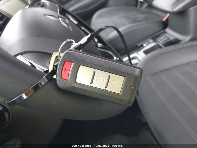 2020 MITSUBISHI OUTLANDER JA4AD3A36LZ046395 Photo 10