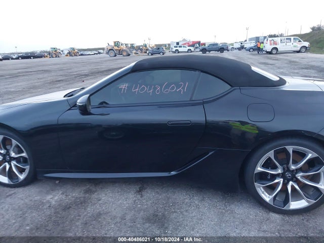Lexus LC 500 2022 JTHMPAAY2NA104853 Image 15