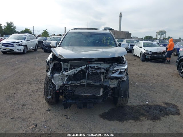 JTJAM7BXXP5342111 Lexus 460 Premium