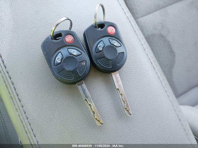 1FMCU9GD0HUC25355 Ford ESCAPE SE
