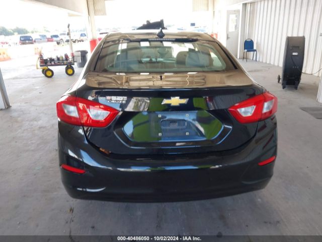 1G1BC5SMXH7199261 Chevrolet Cruze Ls Auto