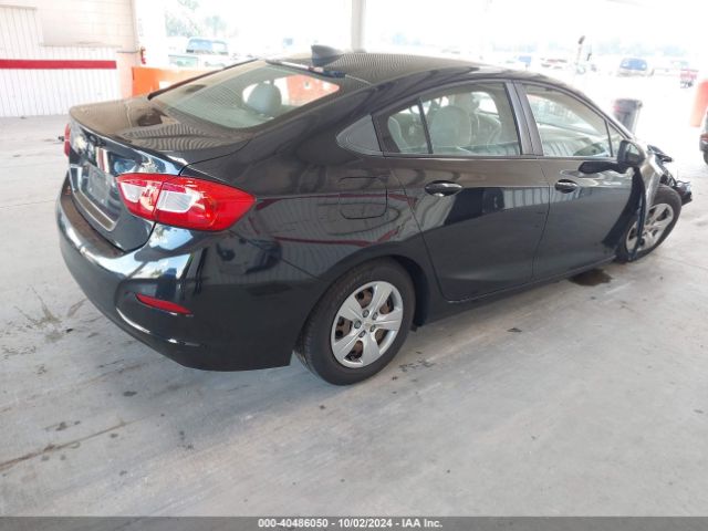 1G1BC5SMXH7199261 Chevrolet Cruze Ls Auto