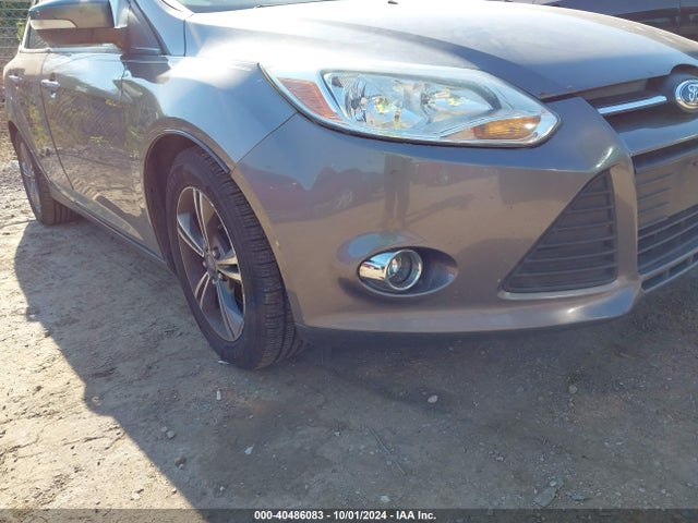Ford FOCUS SE 2014 1FADP3F2XEL228218 Image 6