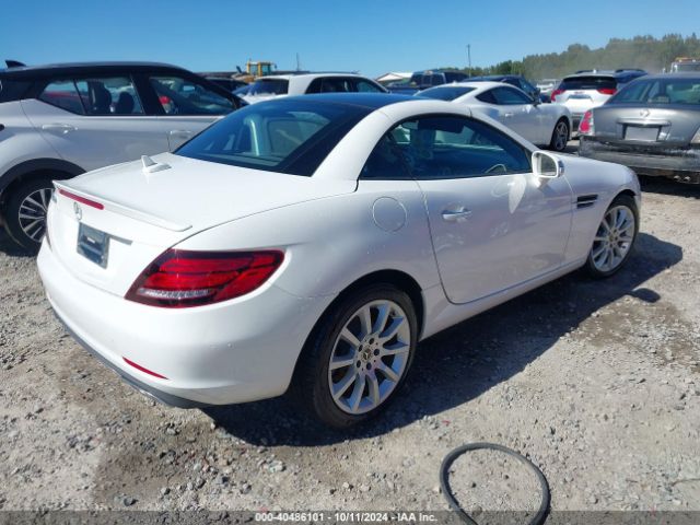 WDDPK3JA4HF139709 Mercedes-Benz Slc 300