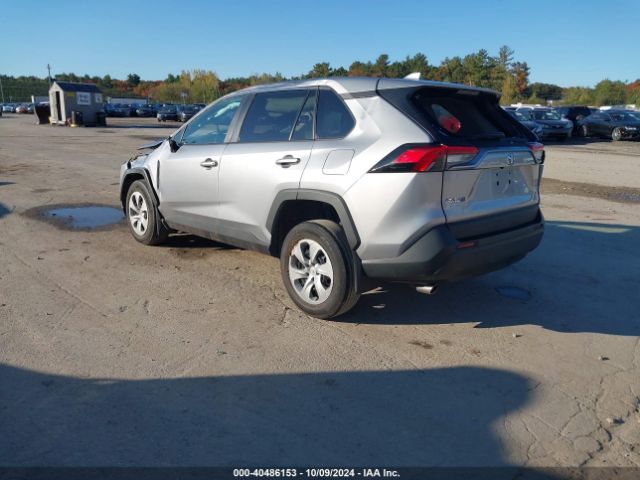 2T3F1RFV2NC258281 Toyota RAV4 LE