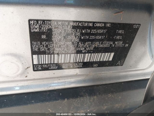 2T3F1RFV2NC258281 Toyota RAV4 LE