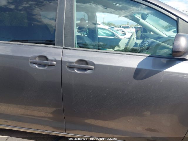 5TDKK3DC9ES463882 Toyota Sienna Le V6 8 Passenger