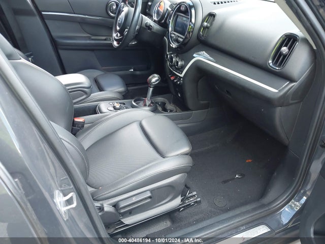 2019 MINI COUNTRYMAN WMZYT3C56K3E98051 Photo 4