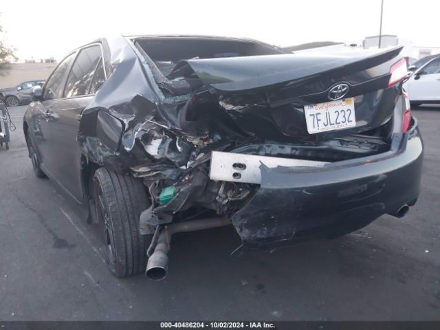 4T1BF1FK1EU418326 Toyota CAMRY SE