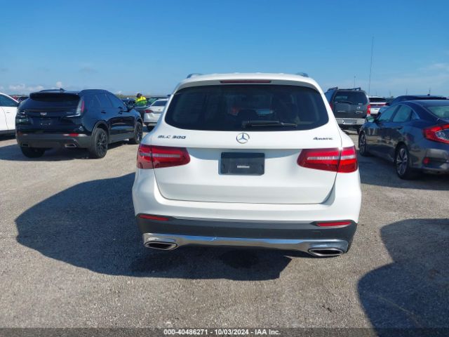 WDC0G4KBXHV004180 Mercedes-Benz Glc 300 4matic