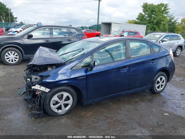 Toyota Prius Three 2015 JTDKN3DU3F0396104 Image 14