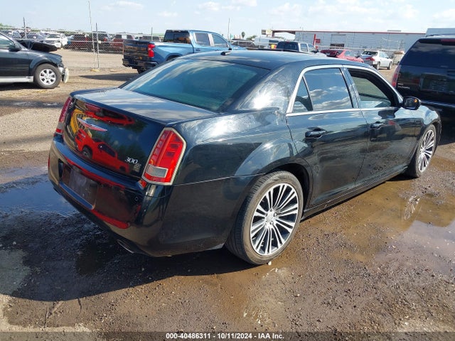Chrysler 300 2014 2C3CCABT8EH183026 Image 4