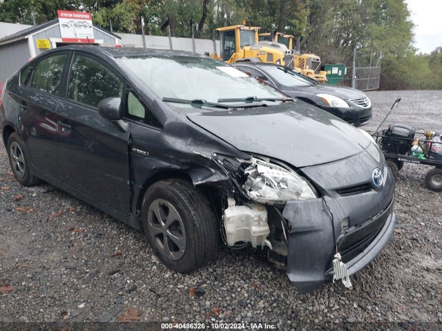 Toyota Prius Two 2015 JTDKN3DU1F1886227 Image 6