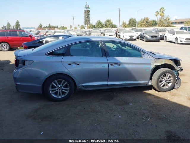 Hyundai Sonata 2017 5NPE24AF0HH577961 Image 18