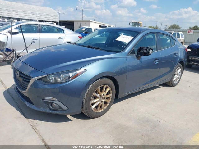 Mazda MAZDA3 2015 3MZBM1V78FM162261 Image 2