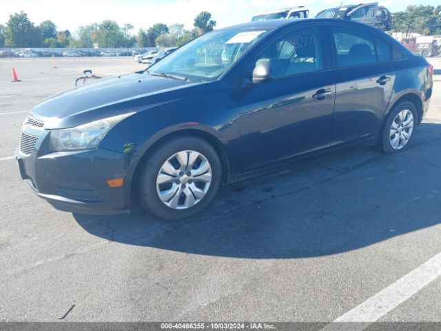 1G1PA5SH2E7112415 Chevrolet Cruze Ls Auto