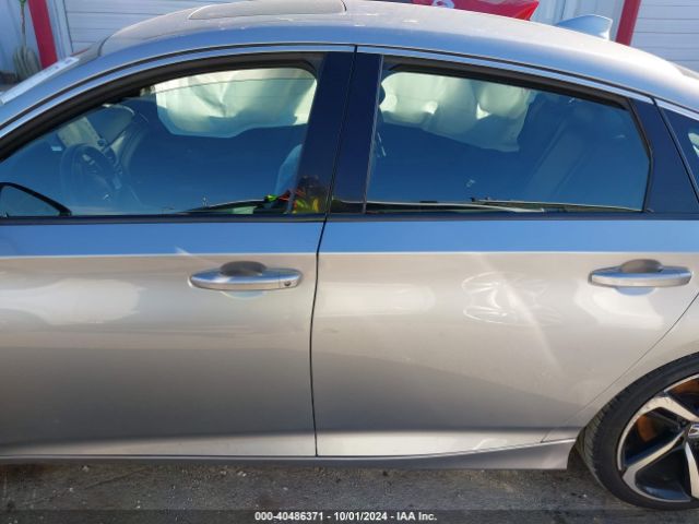 1HGCV2F34JA050585 Honda Accord Sport 2.0t