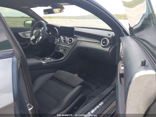 WDDWJ6EB0KF832903 Mercedes-Benz Amg C 43 4matic