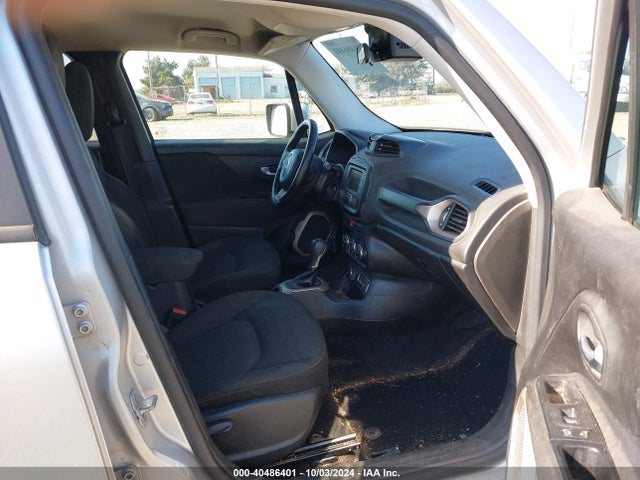 Jeep Renegade Latitude 2016 ZACCJBBT9GPD17664 Image 5