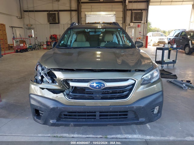 4S4BTACC3N3213747 Subaru Outback Premium