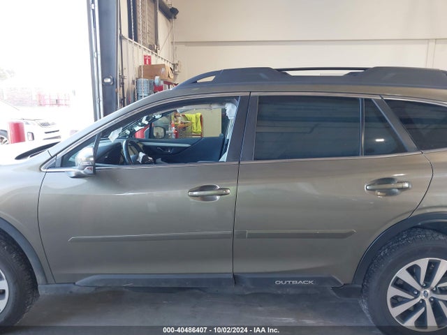 4S4BTACC3N3213747 Subaru Outback Premium