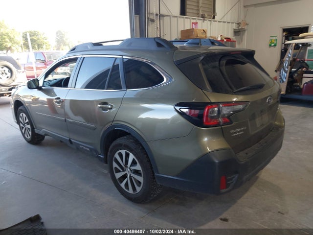 4S4BTACC3N3213747 Subaru Outback Premium