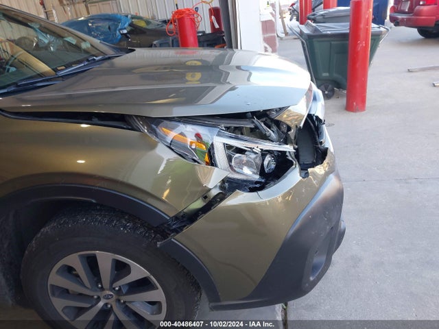 4S4BTACC3N3213747 Subaru Outback Premium