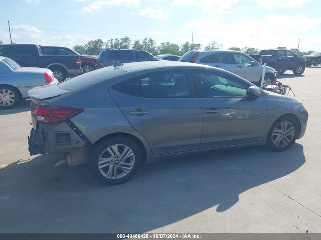 5NPD84LF2LH499165 Hyundai ELANTRA SEL