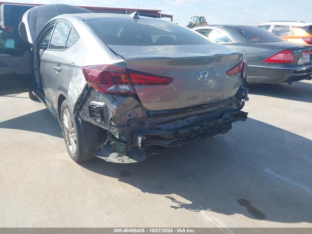 5NPD84LF2LH499165 Hyundai ELANTRA SEL
