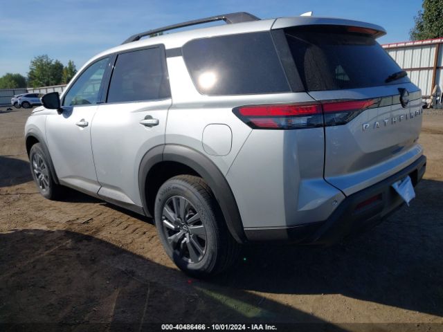 5N1DR3BC7RC286632 Nissan Pathfinder Sv 4wd