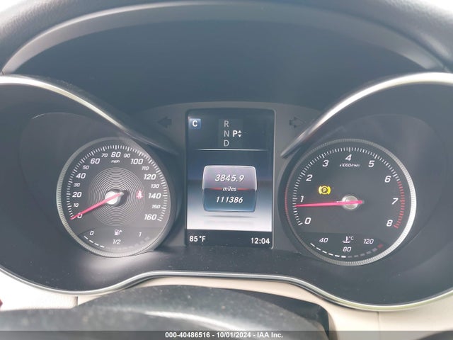 55SWF4JB8HU228033 Mercedes-Benz C 300 Luxury/sport
