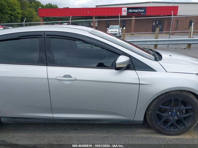 Ford FOCUS SE 2016 1FADP3K24GL308879 Image 13