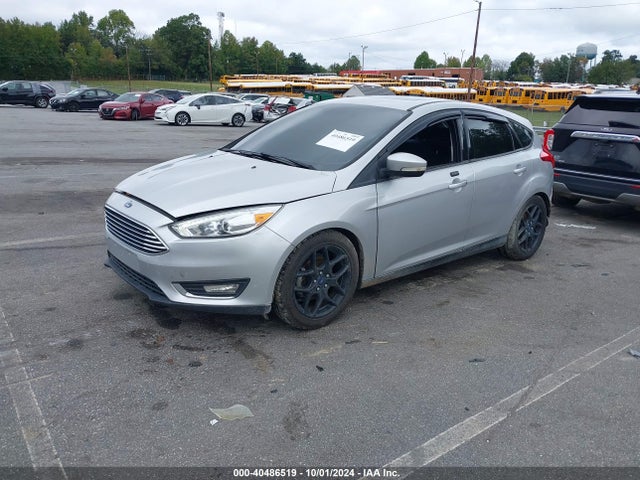 Ford FOCUS SE 2016 1FADP3K24GL308879 Image 2