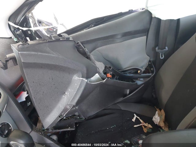 Ford FOCUS SE 2014 1FADP3K29EL271924 Image 5