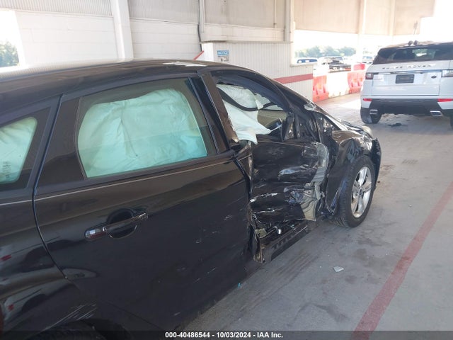 Ford FOCUS SE 2014 1FADP3K29EL271924 Image 6