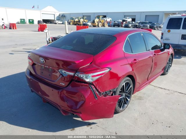 4T1B61HK6JU667826 Toyota CAMRY XSE